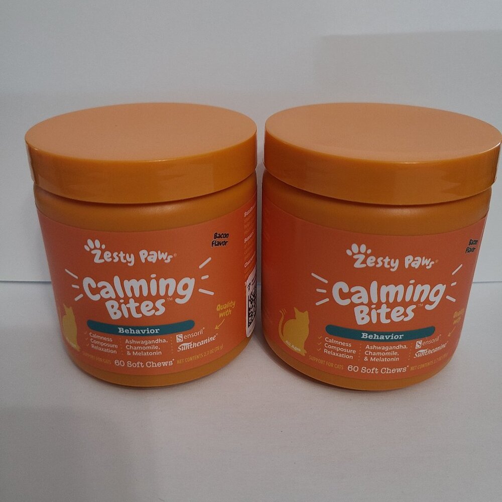 Cats Calming Bites Behavior By Zesty Paws Bacon Flavor - Lot of 2